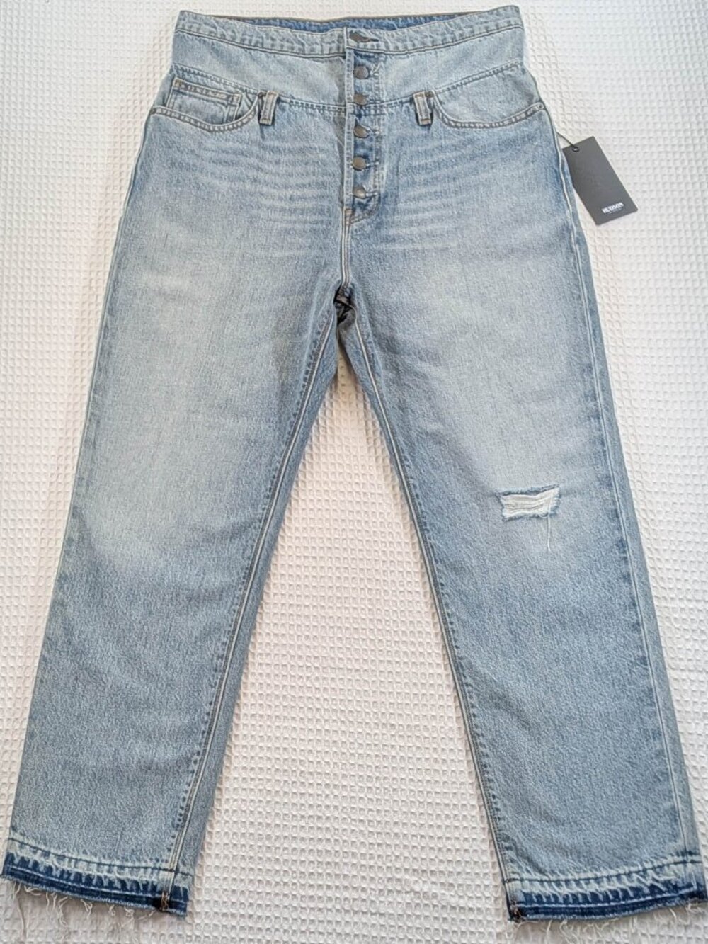 NWT Hudson Jessi Boyfriend Distressed Light Blue Jeans 28